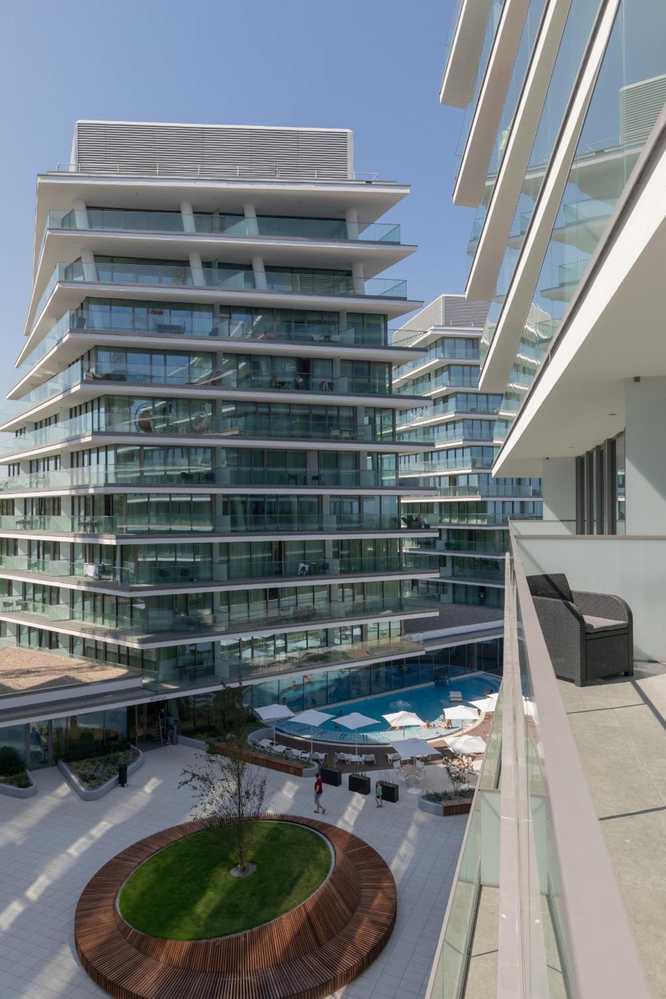 Royal Waves Resort & Spa - Apartment With Parking By Noclegi Renters Miedzyzdroje Esterno foto
