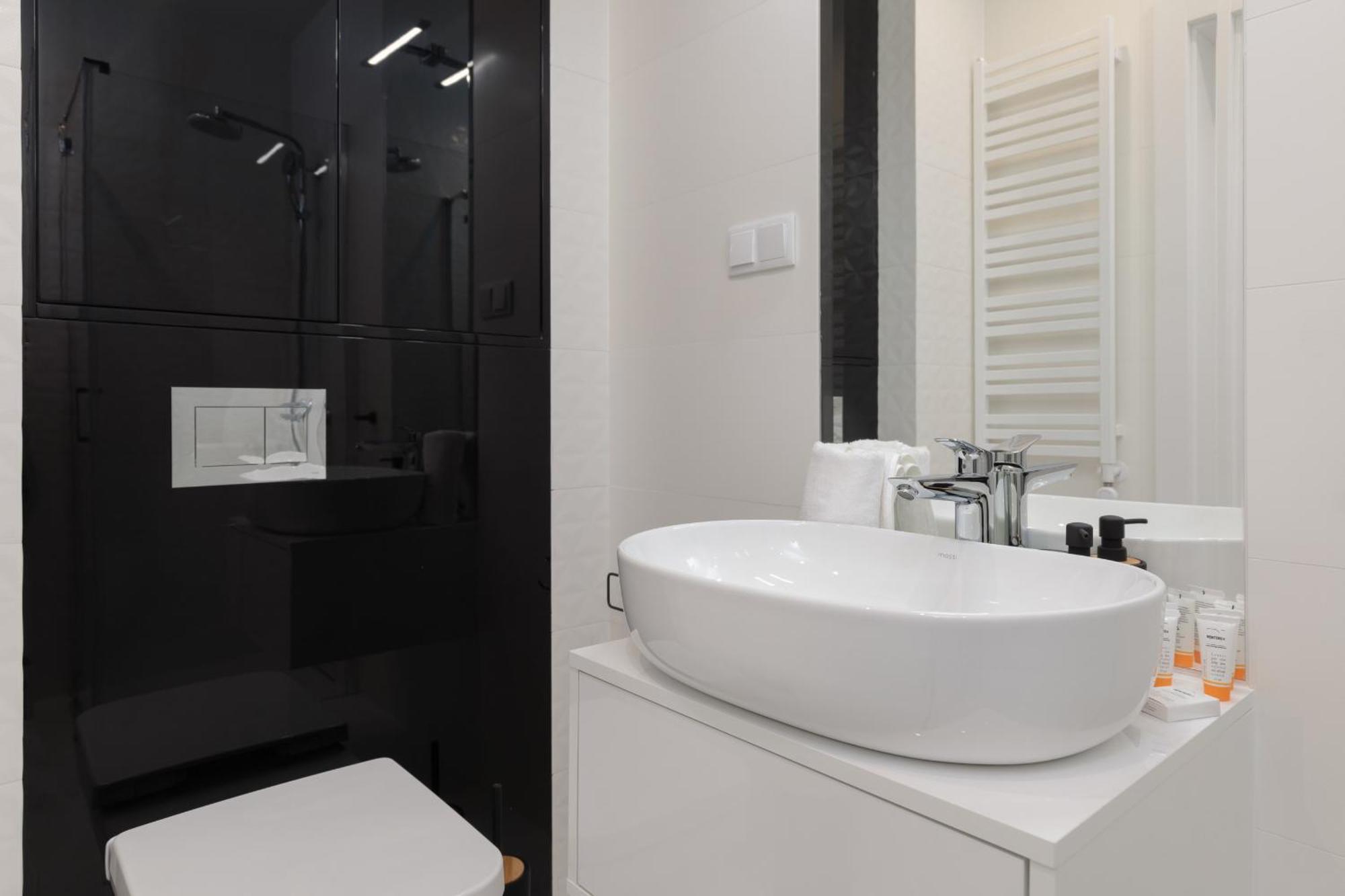 Royal Waves Resort & Spa - Apartment With Parking By Noclegi Renters Miedzyzdroje Esterno foto